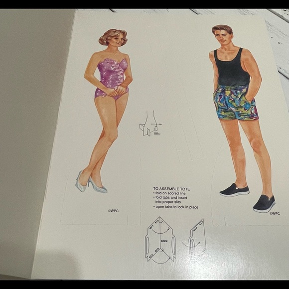 Golden Books vintage Prom Night Paper doll book - Picture 6 of 13